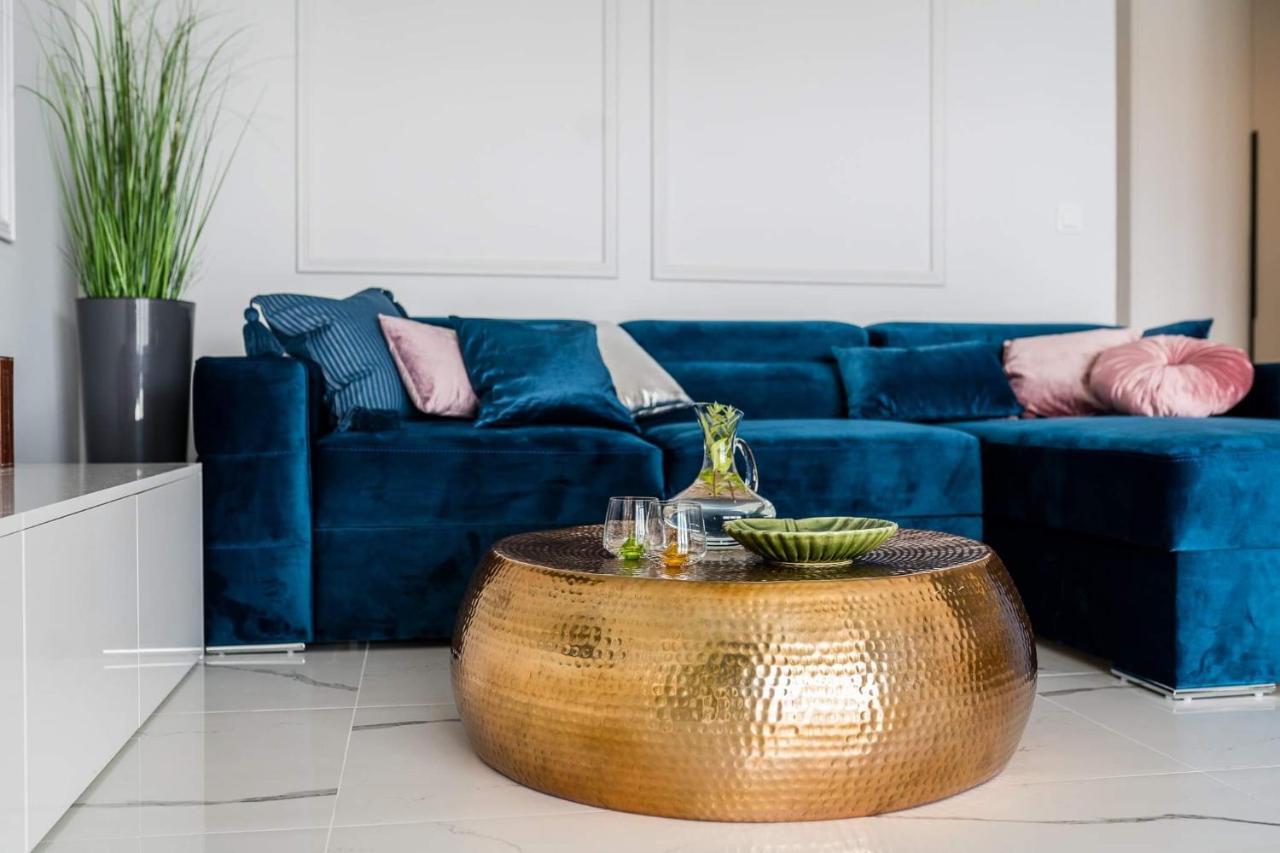 Apartament Marcelin Gold Wes Quality Suite พอซนาน ภายนอก รูปภาพ
